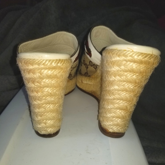 Gucci GG Logo Canvas And Leather Wedge Espadrille Sandals Size 7 - Picture 5 of 10
